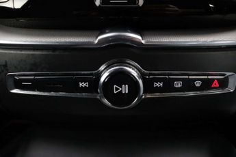 Volvo XC60 2.0 B5 MHEV R-Design Auto Euro 6 (s/s) 5dr