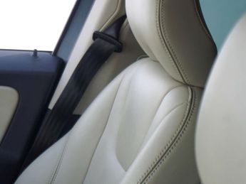 Volvo XC60 2.0 D4 SE Nav SUV 5dr Diesel Manual Euro 6 (s/s) (190 ps)