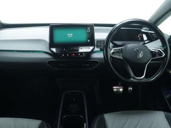 VOLKSWAGEN ID.3 Pro Performance 58kWh Family Hatchback 5dr Electric Auto (204 ps