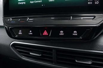 VOLKSWAGEN ID.3 Pro Performance 58kWh Family Hatchback 5dr Electric Auto (204 ps