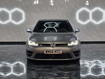Volkswagen Golf R DSG