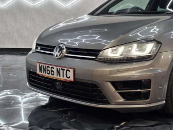 Volkswagen Golf R DSG
