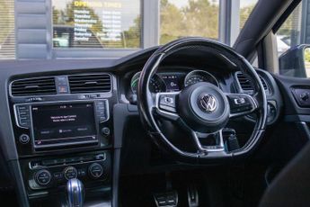 VOLKSWAGEN GOLF 1.4 TSI GTE Nav Hatchback 5dr Petrol Plug-in Hybrid DSG Euro 6 (