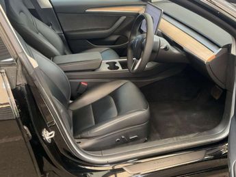 TESLA MODEL 3 (Dual Motor) Long Range Saloon 4dr Electric Auto 4WDE (346 ps)
