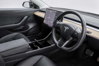 TESLA MODEL 3 (Dual Motor) Long Range Saloon 4dr Electric Auto 4WDE (346 ps)