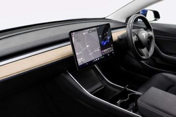 TESLA MODEL 3 (Dual Motor) Long Range Saloon 4dr Electric Auto 4WDE (346 ps)