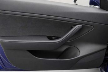 TESLA MODEL 3 (Dual Motor) Long Range Saloon 4dr Electric Auto 4WDE (346 ps)
