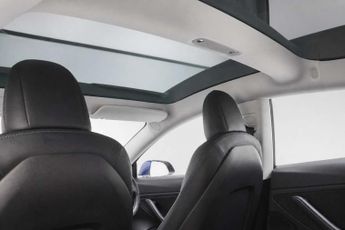 TESLA MODEL 3 (Dual Motor) Long Range Saloon 4dr Electric Auto 4WDE (346 ps)