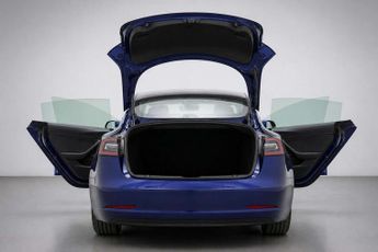 TESLA MODEL 3 (Dual Motor) Long Range Saloon 4dr Electric Auto 4WDE (346 ps)