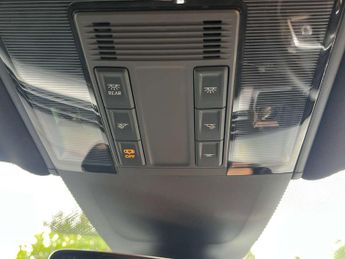 Volkswagen ARTEON 2.0 Arteon R-Line TSi Semi-Auto 5dr