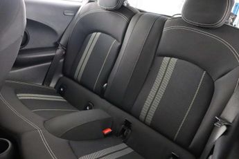 MINI Electric Hatch Cooper SE 32.6kWh Level 1 Hatchback 3dr Electric Auto (184 ps)