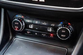MERCEDES-BENZ CLA 1.6 CLA 180 Sport Auto 4dr