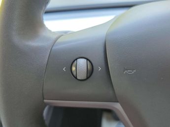 TESLA MODEL Y ModeL Y Long Range AWD 4WD 5dr