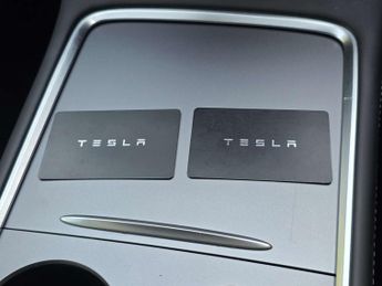 TESLA MODEL Y ModeL Y Long Range AWD 4WD 5dr