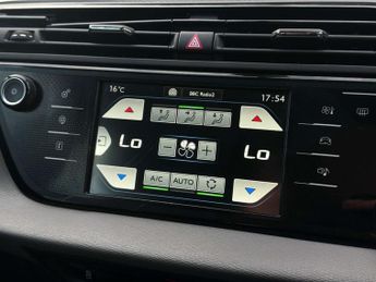 CITROEN C4 PICASSO 1.6 C4 Grand Picasso VTR+ e-HDi Semi-Auto 5dr