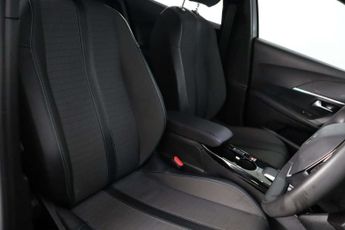 Peugeot E-2008 50kWh Allure Premium + SUV 5dr Electric Auto (7kW Charger) (136 