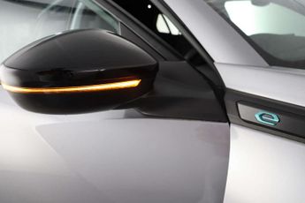 Peugeot E-2008 50kWh Allure Premium + SUV 5dr Electric Auto (7kW Charger) (136 