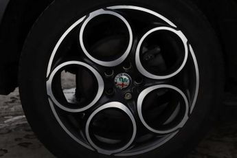 Alfa Romeo Tonale 1.5 VGT MHEV Ti SUV 5dr Petrol Hybrid DCT Euro 6 (160 ps)