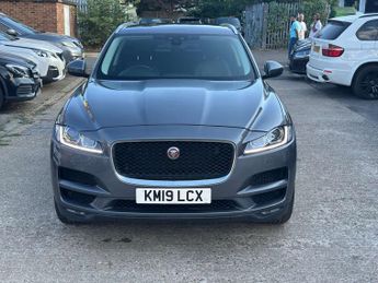 Jaguar F-PACE 2.0 D180 Portfolio SUV 5dr Diesel Auto AWD Euro 6 (s/s) (180 ps)