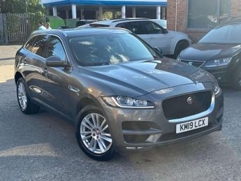 Jaguar F-PACE 2.0 D180 Portfolio SUV 5dr Diesel Auto AWD Euro 6 (s/s) (180 ps)