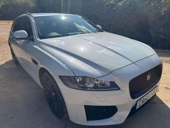 JAGUAR XF 2.0 XF Chequered Flag Auto 5dr