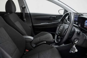 HYUNDAI BAYON 1.0 T-GDi MHEV Premium SUV 5dr Petrol Hybrid DCT Euro 6 (s/s) (1