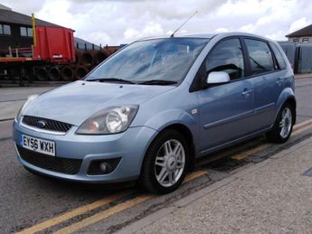 Ford Fiesta 1.4 Fiesta Ghia 5dr