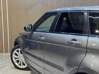 LAND ROVER RANGE ROVER EVOQUE 2.0 Range Rover Evoque HSE Dynamic TD4 Auto 4WD 5dr