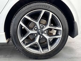 KIA CEED 1.6 Ceed GT-Line CRDi ISG MHEV Semi-Auto 5dr