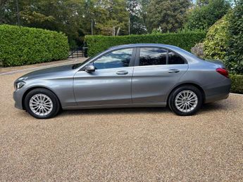 Mercedes-Benz C-CLASS 2.0 C200 SE Executive Auto 4dr