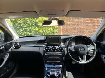 Mercedes-Benz C-CLASS 2.0 C200 SE Executive Auto 4dr