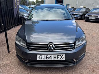 VOLKSWAGEN PASSAT 2.0 Passat S BlueMotion Technology TDI Semi-Auto 5dr