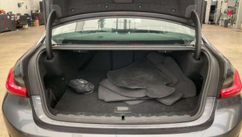 BMW 3 SERIES 2.0 330e SE Professional Auto 4dr