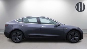TESLA MODEL 3 Model 3 Standard Range + 4dr