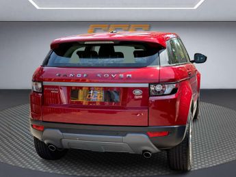Land Rover RANGE ROVER EVOQUE 2.2 Range Rover Evoque Pure SD4 Auto 4WD 5dr