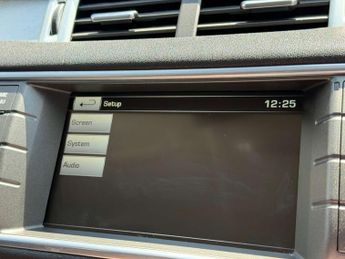 Land Rover RANGE ROVER EVOQUE 2.2 Range Rover Evoque Pure SD4 Auto 4WD 5dr