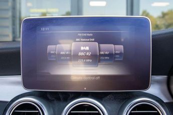 MERCEDES-BENZ C CLASS 2.0 C300 AMG Line (Premium Plus) Cabriolet 2dr Petrol G-Tronic+ 