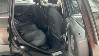 MINI COUNTRYMAN 1.6 Countryman Cooper Auto 5dr