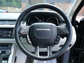 Land Rover RANGE ROVER EVOQUE 2.0 Range Rover Evoque Autobiography TD4 Auto 4WD 5dr