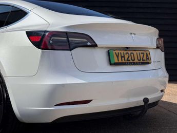 TESLA MODEL 3 Model 3 Long Range AWD 4WD 4dr