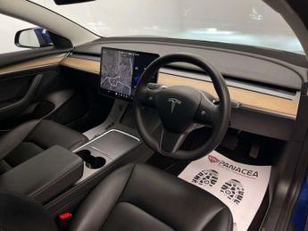 Tesla Model 3 Model 3 Long Range AWD 4WD 4dr