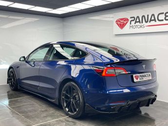 Tesla Model 3 Model 3 Long Range AWD 4WD 4dr