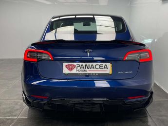 Tesla Model 3 Model 3 Long Range AWD 4WD 4dr