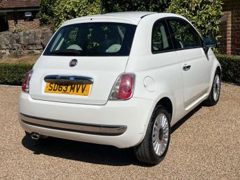 Fiat 500 1.2 500 Lounge RHD 3dr