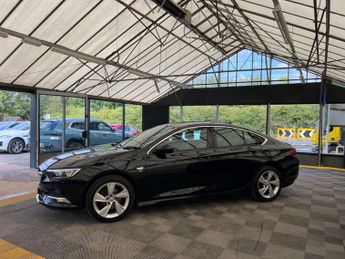 VAUXHALL INSIGNIA 1.5 Insignia SRi VX-Line Nav T Auto 5dr
