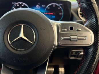 MERCEDES-BENZ EQA EQA 250 AMG Line 5dr