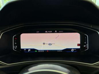 VOLKSWAGEN T-ROC 1.5 T-Roc R-Line TSi Evo Semi-Auto 5dr