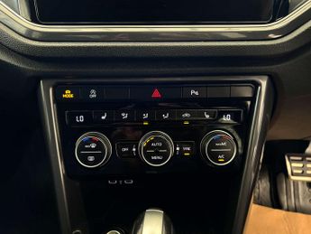 VOLKSWAGEN T-ROC 1.5 T-Roc R-Line TSi Evo Semi-Auto 5dr