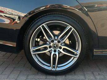 MERCEDES-BENZ E-CLASS 2.0 E 220 D AMG Line Auto 5dr