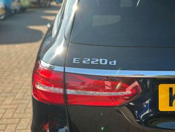 MERCEDES-BENZ E-CLASS 2.0 E 220 D AMG Line Auto 5dr